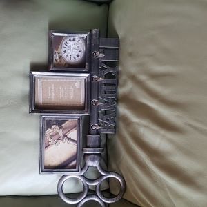 Family frame and key holder
